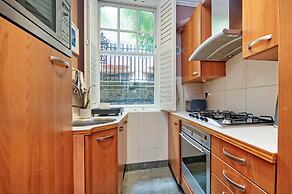 Westminster Retreat by Underthedoormat