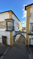 Largo Inn Suites Evora