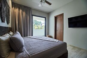 Modern Private Villa With Pools Terraces Sundeck