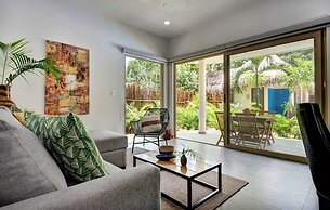 Poolside Bliss With Private Terrace and Jacuzzi