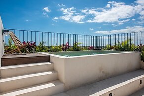 Cute Bright Centric Apartment in Tulum Centro