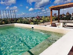 Cute Bright Centric Apartment in Tulum Centro