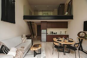 Gorgeous Loft Jungle Views and Premium Amenities