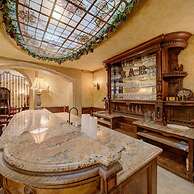 Lions Gate Estate in Sandy Springs