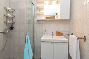 Villa Eight by Villa Kuzmanic