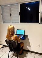 Island Vibe Nomads - Adventure Hostels & Coworking