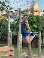 Island Vibe Nomads - Adventure Hostels