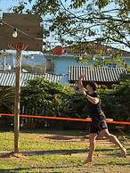 Island Vibe Nomads - Adventure Hostels