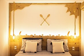 Island Vibe Nomads - Adventure Hostels & Coworking