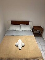 Island Vibe Nomads - Adventure Hostels