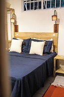 Island Vibe Nomads - Adventure Hostels & Coworking