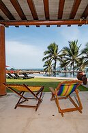 Casa Don Luis Luxury beachfront house