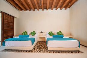 Casa Don Luis Luxury beachfront house