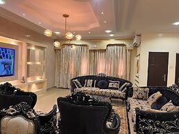 BV Apartment & Suites