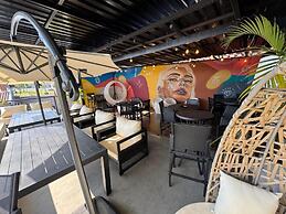 Flórida Mall & Suites