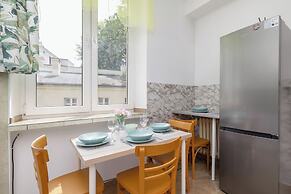 Family Apartment in Cracow by Renters