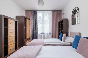 Family Apartment in Cracow by Renters