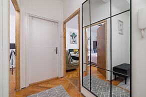 Family Apartment in Cracow by Renters