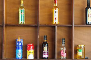 Pyramids sunshine inn