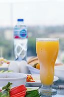 Pyramids sunshine inn