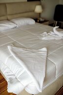 Pyramids sunshine inn