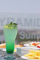 Pyramids sunshine inn