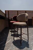 Pyramids sunshine inn