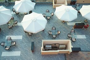 Pyramids sunshine inn