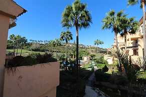 La Duquesa Place in the sun