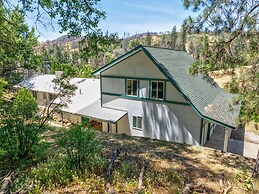 OFF THE Beaten Path Mariposa 3BD + EV Charger