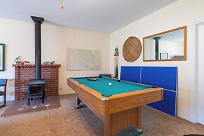 OFF THE Beaten Path Mariposa 3BD + EV Charger