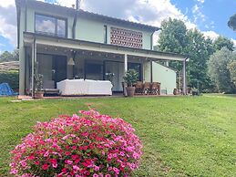 Casale Geos in Capannori