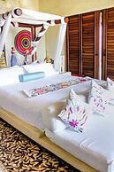 Ixtapa Oasis Beach front Family House