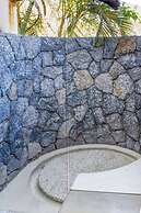 Ixtapa Oasis Beach front Family House