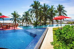 Ixtapa Oasis Beach front Family House