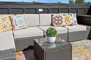 Upbeat Retreat Enjoy Bikes, Brews and Mtn Peaks!