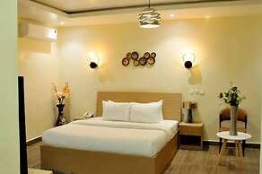 THE ADDRESS HOTEL AND TOWER