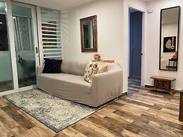 Castillo del Parque Stylish 2bed Apt