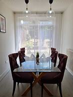 Large 4 Bed Terraced House