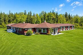 Baddeck Inn