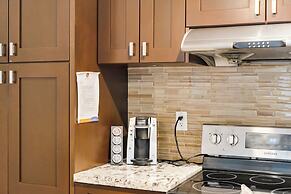 Elevated Escapes 2BR Suite Overlooking Lake