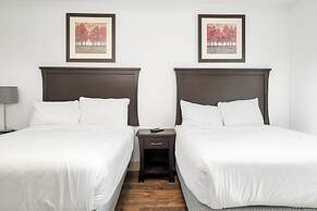 Elevated Escapes 2BR Suite Overlooking Lake