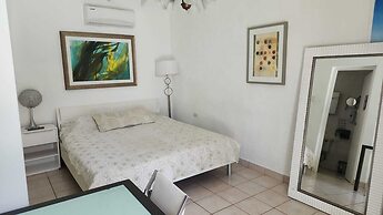 First Day Hotel on Aruba
