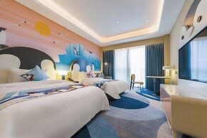 Haichang Penguin Wassim Hotel