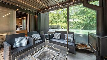 Gwangju Chez Pompom Dokchae Poolvilla