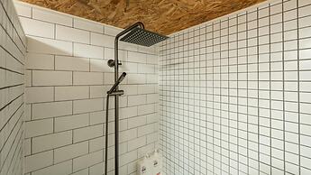 Gwangju Chez Pompom Dokchae Poolvilla