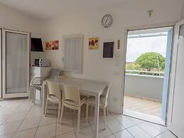 Lovely Flat With Modern Furnishings - Beahost