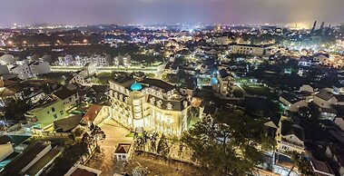 Le Marai  Da Lat Hotel