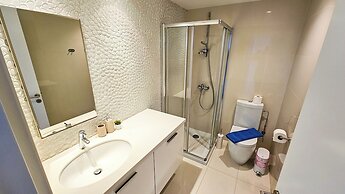 Beachfront Seaview Lux Penthouse