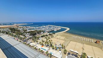 Beachfront Seaview Lux Penthouse